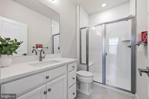 Bath - 2605 Broadleaf Dr, Frederick, MD 21702 photo 1 of 1
