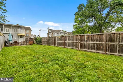 Exterior - 46 Hamilton Ave, Frederick, MD 21701 photo 7 of 8