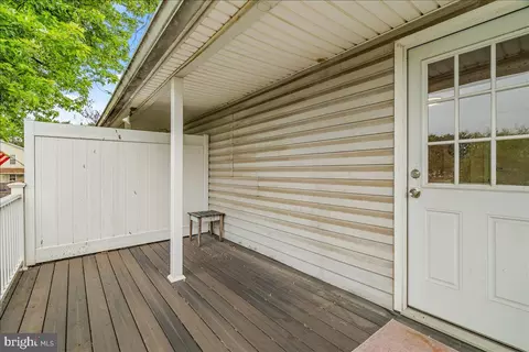 Exterior - 46 Hamilton Ave, Frederick, MD 21701 photo 4 of 8
