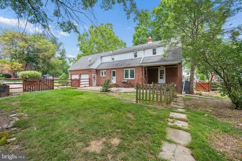 Exterior - 118 W 14th St, Frederick, MD 21701 photo 5 of 23