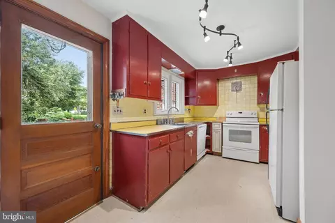 Kitchen - 118 W 14th St, Frederick, MD 21701 photo 2 of 4