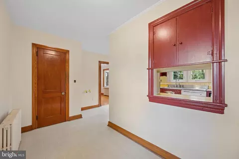 Entry Way - 118 W 14th St, Frederick, MD 21701 photo 6 of 11