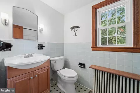 Bath - 118 W 14th St, Frederick, MD 21701 photo 1 of 2