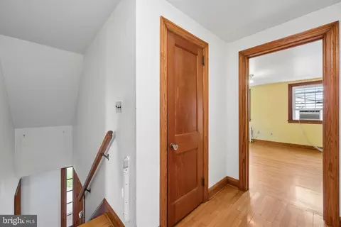 Entry Way - 118 W 14th St, Frederick, MD 21701 photo 7 of 11