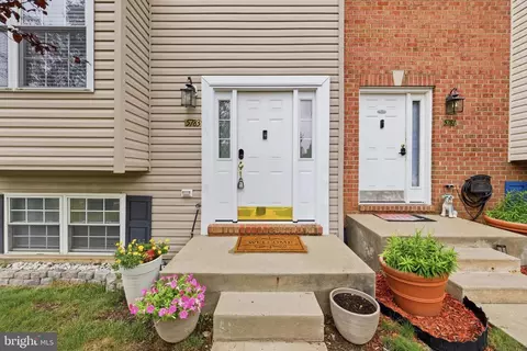 5783 Indian Cedar Ct, Frederick, MD 21703 photo 4