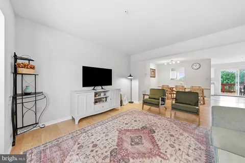 5783 Indian Cedar Ct, Frederick, MD 21703 photo 8