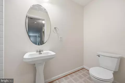 Bath - 525 Ellison Ct, Frederick, MD 21703 photo 2 of 2