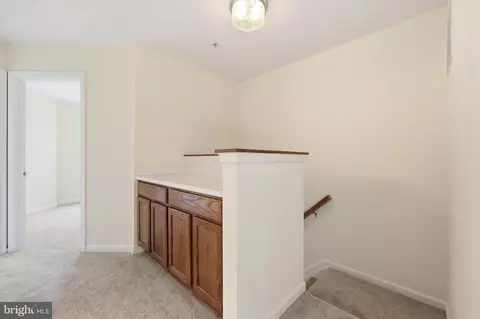 Entry Way - 525 Ellison Ct, Frederick, MD 21703 photo 2 of 5