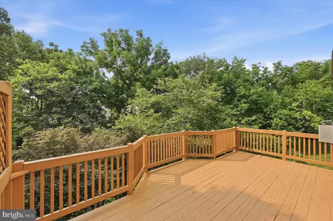 Exterior - 525 Ellison Ct, Frederick, MD 21703 photo 2 of 8