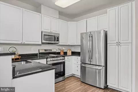 Kitchen - 952 Jubal Way, Frederick, MD 21701 photo 1 of 2