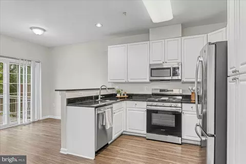 Kitchen - 952 Jubal Way, Frederick, MD 21701 photo 2 of 2
