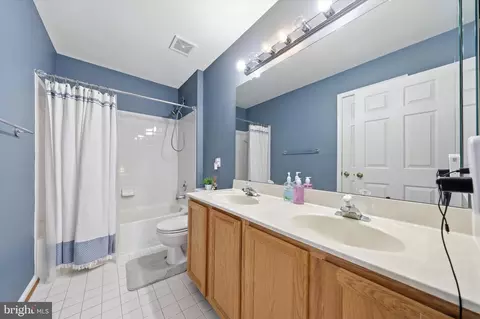 Bath - 6440 Spring Forest Rd, Frederick, MD 21701 photo 3 of 3