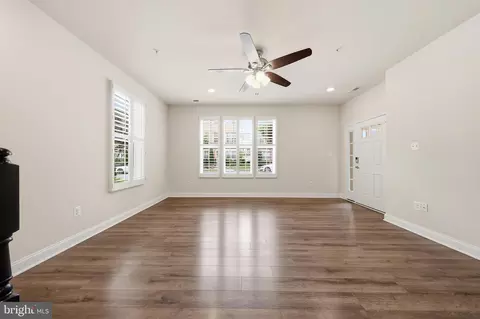 Living - 5017 Judicial Way, Frederick, MD 21703 photo 3 of 5