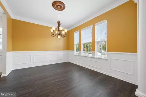Entry Way - 5720 Hawk Ridge Rd, Frederick, MD 21704 photo 7 of 44