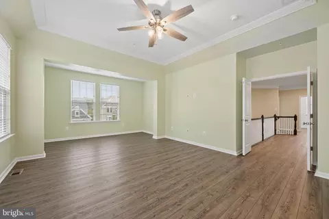 Living - 5720 Hawk Ridge Rd, Frederick, MD 21704 photo 6 of 6