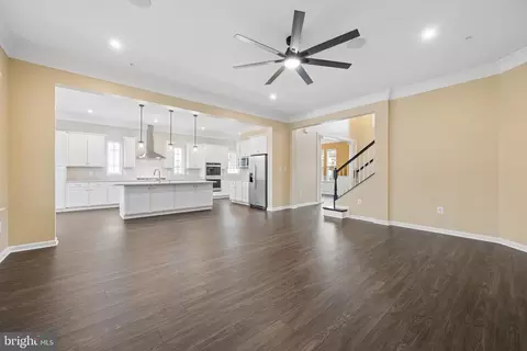 Entry Way - 5720 Hawk Ridge Rd, Frederick, MD 21704 photo 5 of 44
