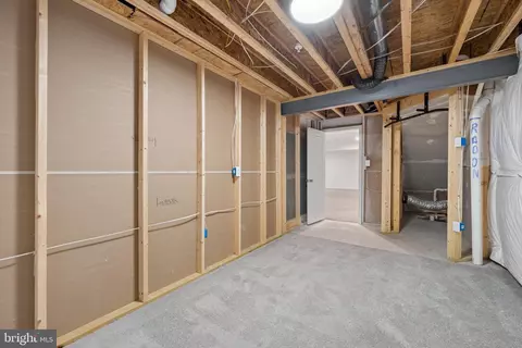 Entry Way - 5720 Hawk Ridge Rd, Frederick, MD 21704 photo 42 of 44