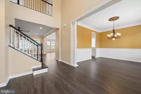 Entry Way - 5720 Hawk Ridge Rd, Frederick, MD 21704 photo 3 of 44