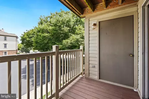 Exterior - 811 Stratford Way #E, Frederick, MD 21701 photo 2 of 4