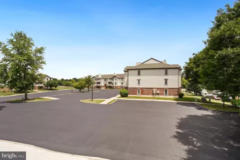 Exterior - 811 Stratford Way #E, Frederick, MD 21701 photo 4 of 4