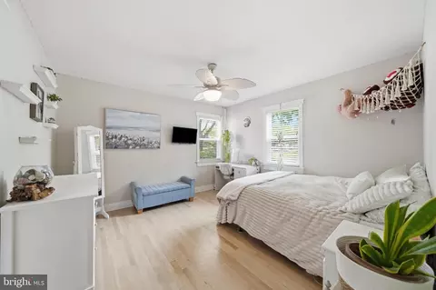 Bedroom - 513 Biggs Ave, Frederick, MD 21702 photo 5 of 6