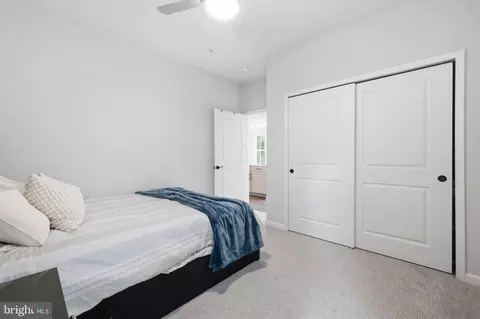 Bedroom - 5707 Hawk Ridge Rd, Frederick, MD 21704 photo 3 of 16