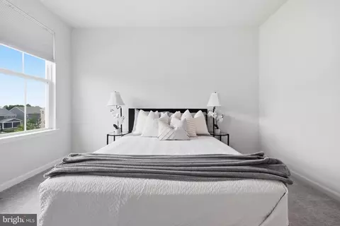 Bedroom - 5707 Hawk Ridge Rd, Frederick, MD 21704 photo 16 of 16