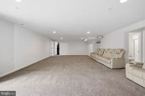 Entry Way - 5707 Hawk Ridge Rd, Frederick, MD 21704 photo 19 of 20