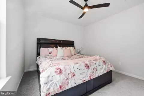 Bedroom - 5707 Hawk Ridge Rd, Frederick, MD 21704 photo 10 of 16