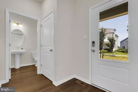 Entry Way - 408 Constellation Ln, Frederick, MD 21701 photo 7 of 12