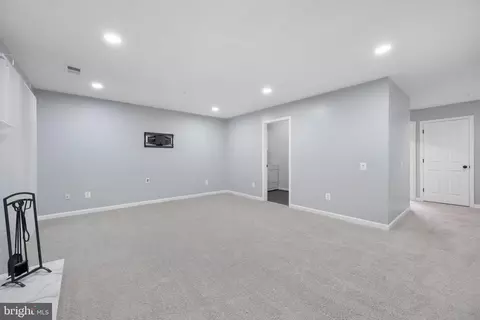 Living - 6208 Cliffside Ter, Frederick, MD 21701 photo 11 of 12