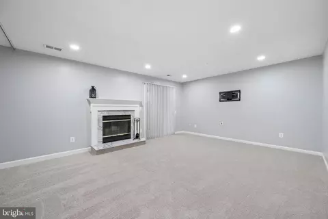 Living - 6208 Cliffside Ter, Frederick, MD 21701 photo 9 of 12