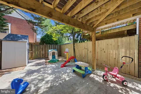 Exterior - 1554 Dockside Dr, Frederick, MD 21701 photo 4 of 6