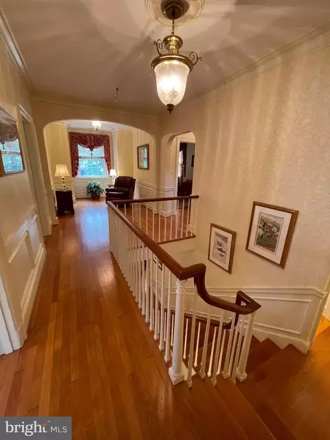 Entry Way - 310 Upper College Ter, Frederick, MD 21701 photo 19 of 24