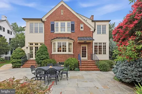 Exterior - 310 Upper College Ter, Frederick, MD 21701 photo 6 of 23