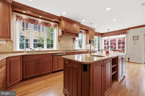 Kitchen - 310 Upper College Ter, Frederick, MD 21701 photo 2 of 7