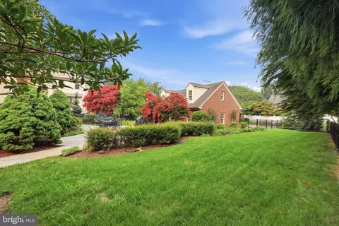 Exterior - 310 Upper College Ter, Frederick, MD 21701 photo 12 of 23