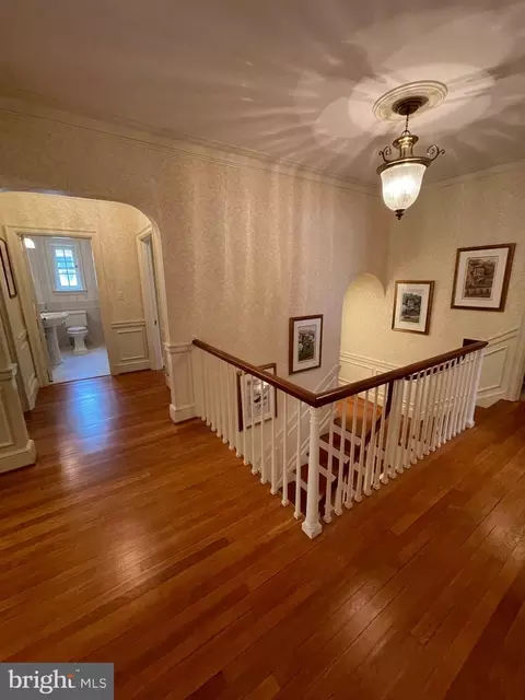 Entry Way - 310 Upper College Ter, Frederick, MD 21701 photo 21 of 24