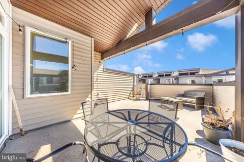 Exterior - 1403 Bexley Way, Frederick, MD 21701 photo 5 of 6
