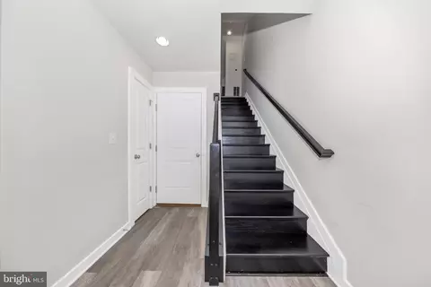 Entry Way - 1403 Bexley Way, Frederick, MD 21701 photo 2 of 10