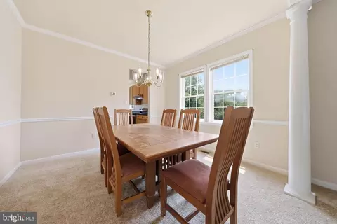 Dining - 814 Fifth Ave, Brunswick, MD 21716 photo 1 of 2