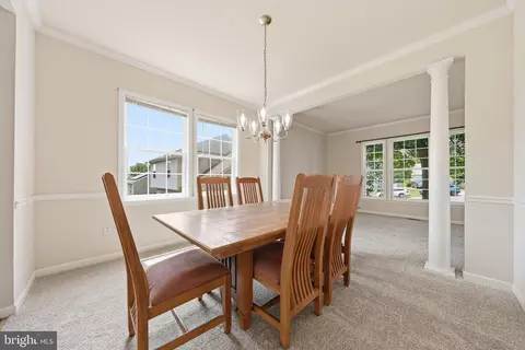 Dining - 814 Fifth Ave, Brunswick, MD 21716 photo 2 of 2
