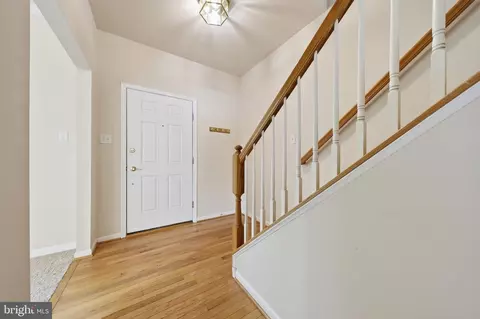 Entry Way - 814 Fifth Ave, Brunswick, MD 21716 photo 1 of 12