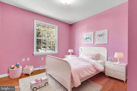 Bedroom - 6621 Willis Ln, Frederick, MD 21702 photo 3 of 4