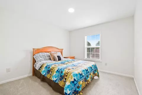 Bedroom - 90 Howard Ct, Frederick, MD 21702 photo 5 of 9