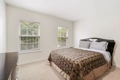 Bedroom - 90 Howard Ct, Frederick, MD 21702 photo 4 of 9