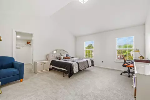 Bedroom - 90 Howard Ct, Frederick, MD 21702 photo 1 of 9
