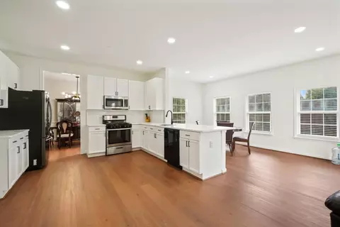 Kitchen - 90 Howard Ct, Frederick, MD 21702 photo 2 of 2