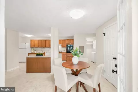 Dining - 2153 Wainwright Ct #BD, Frederick, MD 21702 photo 2 of 4