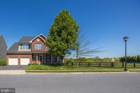 Exterior - 1920 Moran Dr, Frederick, MD 21702 photo 9 of 12